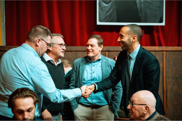 Avoid Office Politics: Focus & Find Joy